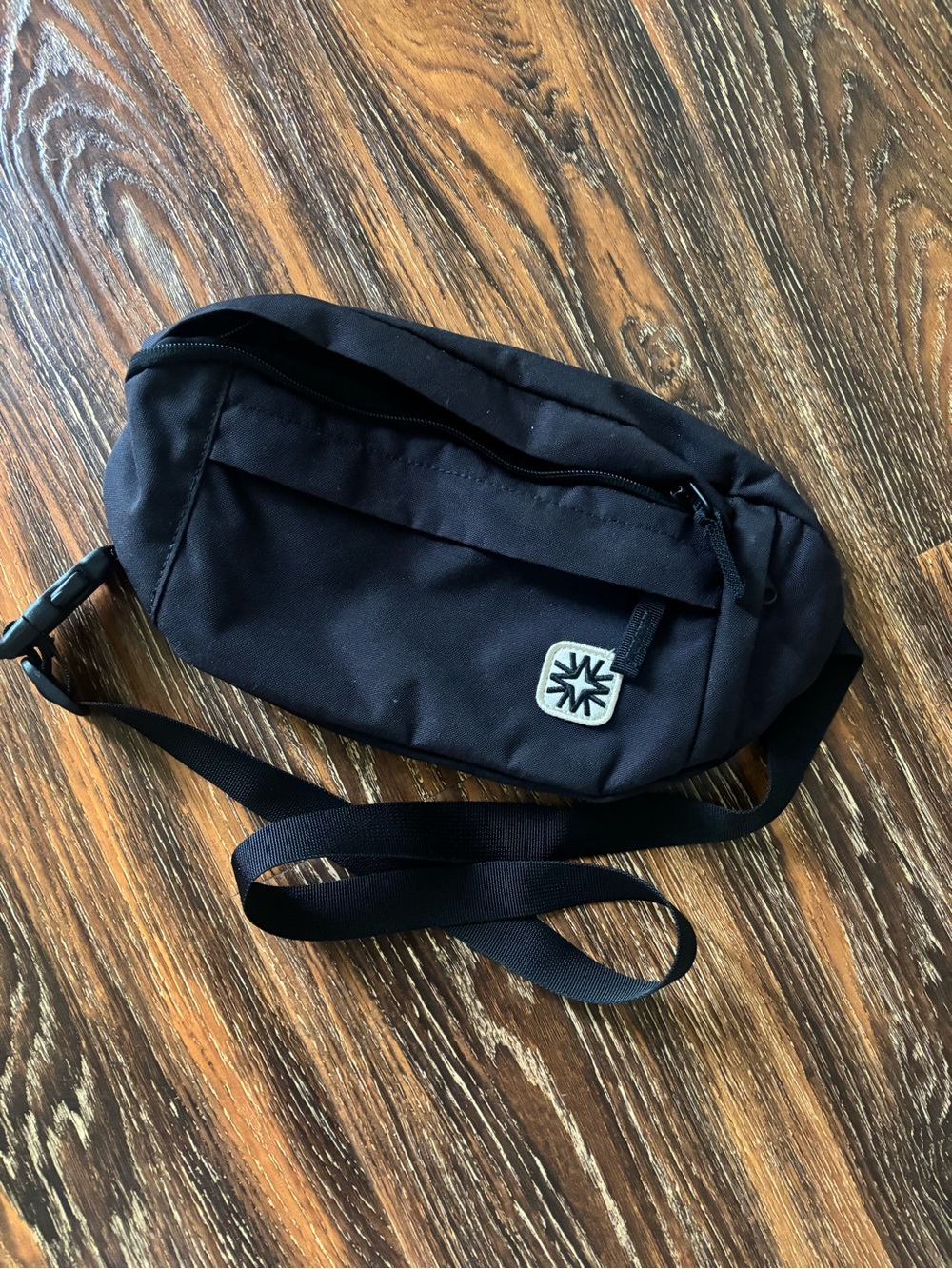 Louie sling - Black Bag - Walker Family Goods